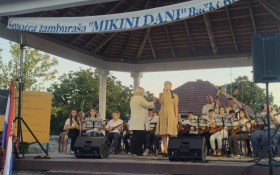 - (Mikini dani / )