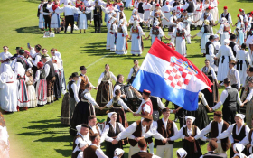  - (Vinkovačke jeseni 2025. / )