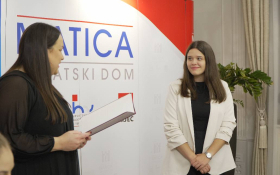 - (Stipendije za učenike i studente / )