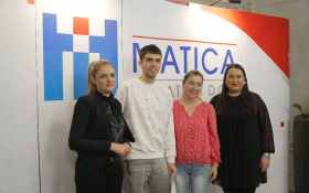 - (Stipendije za učenike i studente / )