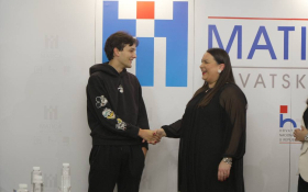 - (Stipendije za učenike i studente / )