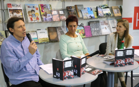 »Hrvatska riječ« i ZKVH na Sajmu knjiga 