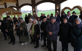  - (Sjenica na »risarskom salašu« / )