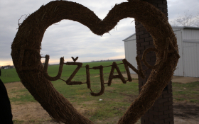  - (Sjenica na »risarskom salašu« / )