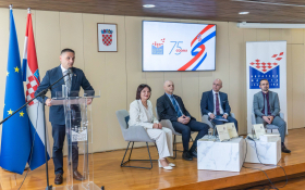  - (Predstavljen 17. svezak Leksikona podunavskih / )