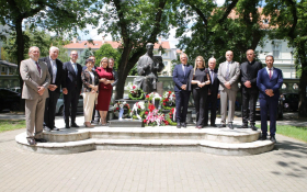  - (Započelo obilježavanje Dana zajednice / )