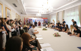  - (Stipendije za 120 studenata hrvatske zajednic / )