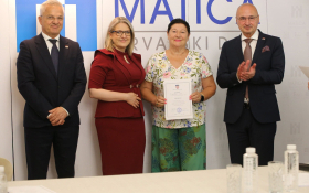  - (U Subotici svečano primljeni novi državljani  / )
