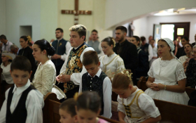  - (Dužijanca proslavljena u Maloj Bosni / )