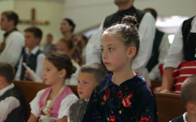  - (Dužijanca proslavljena u Maloj Bosni / )