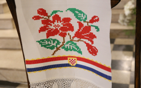  - (Proslava 1100. obljetnice Hrvatskoga Kraljevs / )