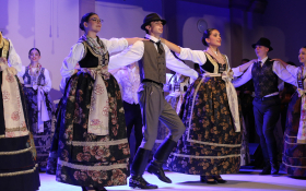  - (Koncert folkloraša iz Subotice i Čučerja  / )
