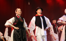  - (55 godina »Bunjevačkog kola« / )