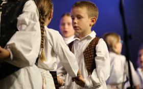 - (55 godina »Bunjevačkog kola« / )