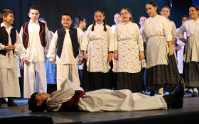  - (55 godina »Bunjevačkog kola« / )
