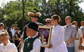  - (Dužijanca proslavljena u Maloj Bosni / )