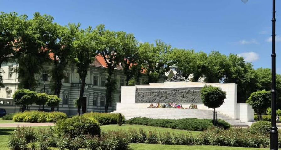 Osam desetljeća od pobjede nad...