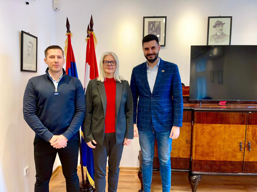 Posebna savjetnica ministra vanjskih i europskih poslova prof. dr. sc.Vanda Babić Galić posjetila Fondaciju »Antun Gustav Matoš«