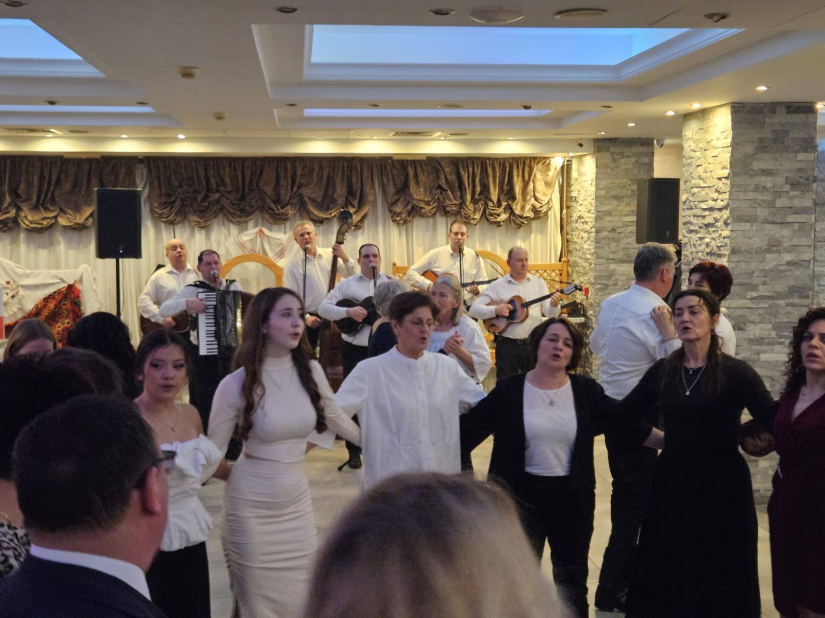 Šokačka večer u Vajskoj