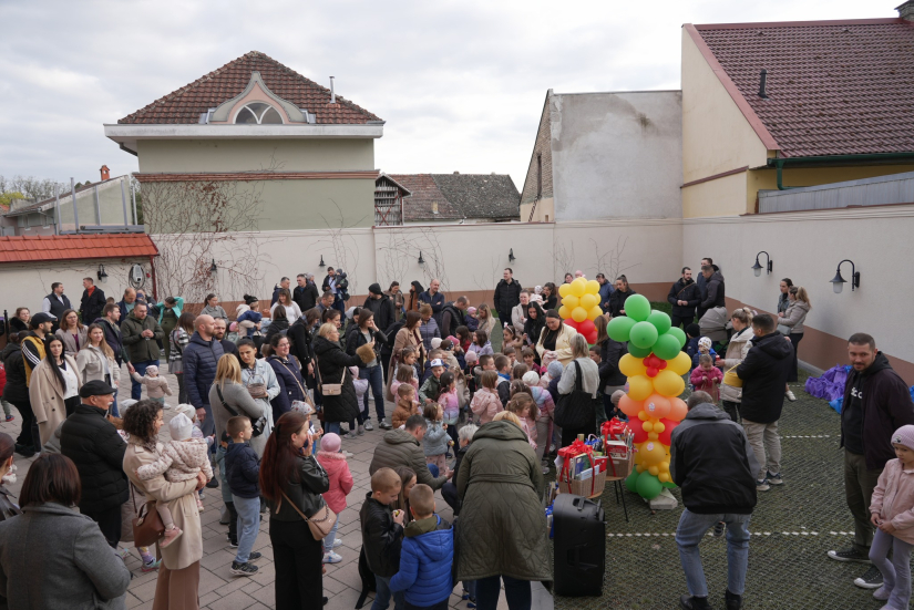 Darovi i uskrsna radost za najmlađe u Hrvatskom domu – Matici
