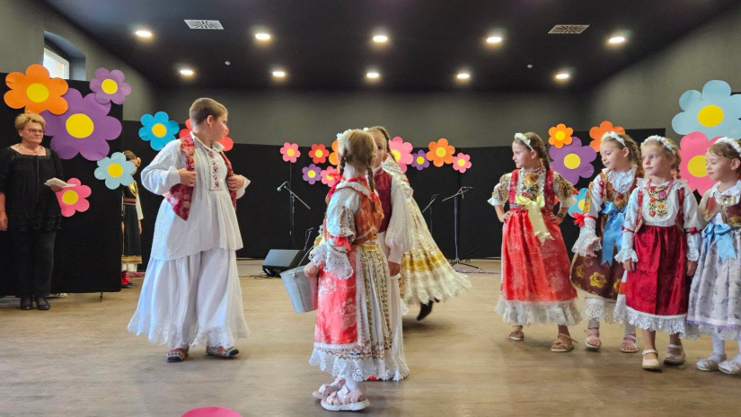 XXXI. Festival dječjeg stvaralaštva »Djeca su ukras svijeta« u Tavankutu