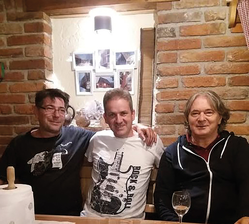 Na srcu žice napukle 