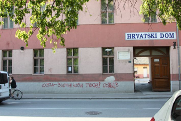 Kamenice i grafiti