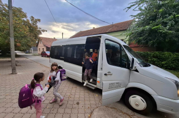 Kilometri podrške: HNV osigurava prijevoz za učenike do nastave na hrvatskom
