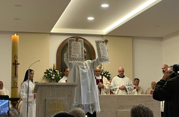 Svečano posvećenje župne crkve i oltara u Beški