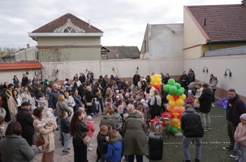 Darovi i uskrsna radost za najmlađe u Hrvatskom domu – Matici