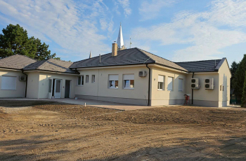 Kraj se nazire,  a početak očekuje 