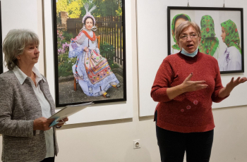 Marama s gukama, štofana, komošna