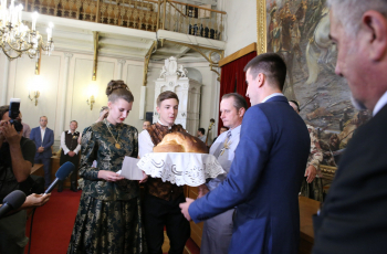 Kruh – simbol života i vrijednih ruku