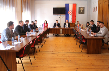 Povijesni susret mladih Hrvata iz tri zemlje