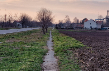 Bez škole i trgovine