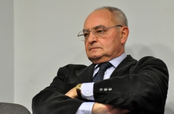 Nema vlasti koja iz ovakve krize može izaći jača