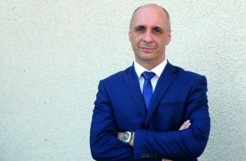Povijest stručnjacima, budućnost građanima