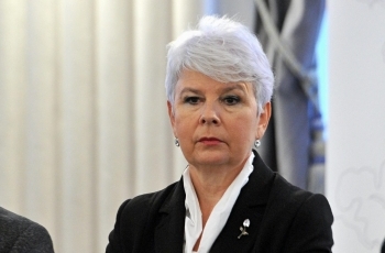 Politika je za hrabre