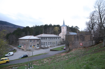 Život na Krivom Putu