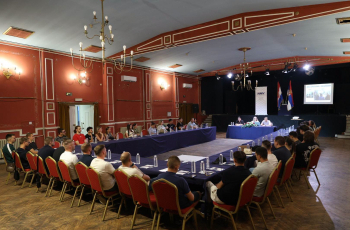 Hrvatska nacionalna vizija predstavila program mladima u Subotici