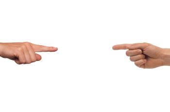 Oporba u (najmanje) dvije kolone