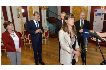 Prvi korak povijesnog procesa