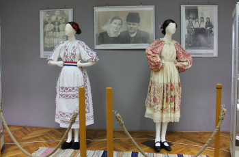 Nošnje, oglavlja, fotografije