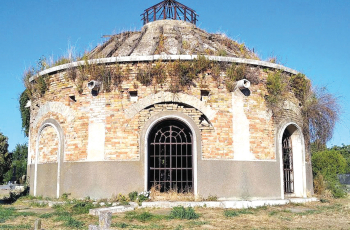 Kapele na katoličkom groblju i sudbine Hrvata u Kuli