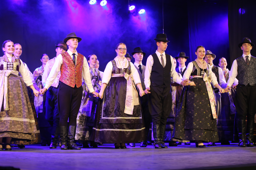 55 godina »Bunjevačkog kola«: Folklorni koncert za obljetnicu