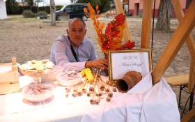  - (Predstavljen »Kuhar tradicijskih jela Hrvata  / )