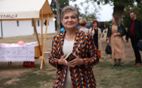  - (Predstavljen »Kuhar tradicijskih jela Hrvata  / )
