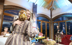  - (Predstavljen »Kuhar tradicijskih jela Hrvata  / )