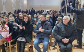  - (Susret vertepa i betlemaša u Novom Slankamenu / )