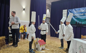  - (Susret vertepa i betlemaša u Novom Slankamenu / )